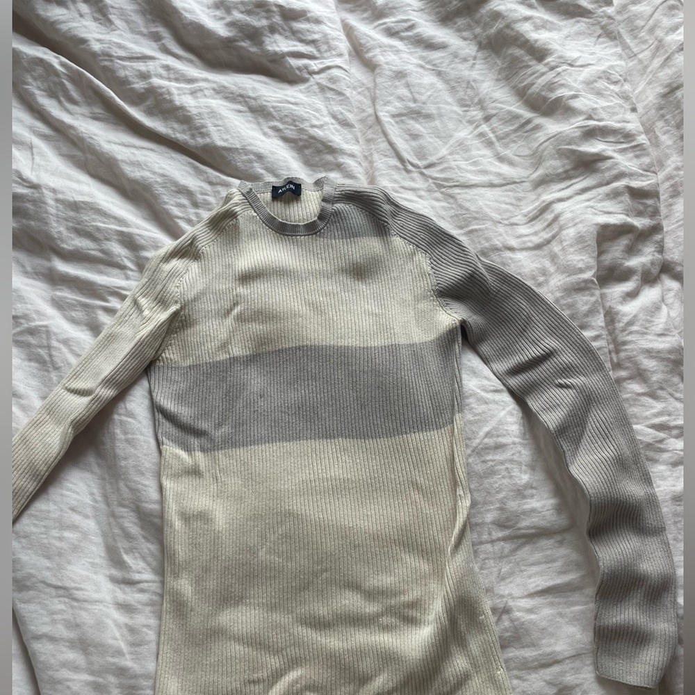 Atlein Sweater - Picture 3 of 4